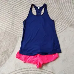 ネイビー レーサーバック タンクトップとショートパンツセット