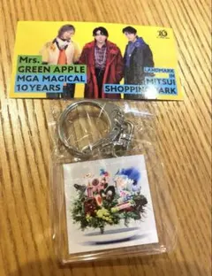 ミセス　カプセルトイ　ガチャ　キーホルダー　ステッカーセット