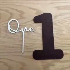 誕生日　フェルト　レターバナー　ケーキトッパー