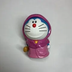 ①ドラえもん ②ポケモンボール方位磁針 ③ムーミンペン収納 ④すみっコぐらしねこ