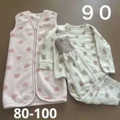 ベビーパジャマとスリーパーセット