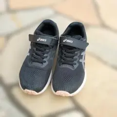 asics LAZER BEAM ブラック スニーカー 21.5cm