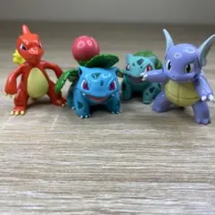 ポケモン　モンコレ リザード　フシギソウ　カメール