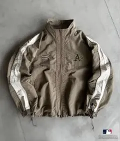 2025年最新】Perushu mlb スタンドネックナイロンブルゾンの人気