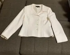 早い者勝ち‼️本日時間限定‼️️新品未使用✨レディーススーツ❣️