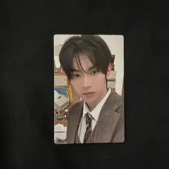 ONEUS ファヌン Under トレカ 特典 リリイベ - メルカリ