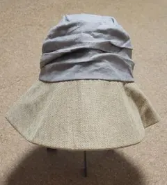 つば大きめハット