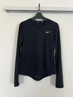 Nike DRI-FIT 長袖ブラックトップス レディースS