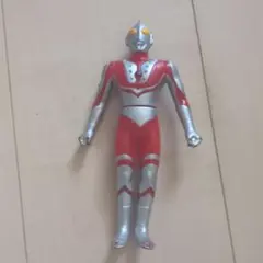 ☆ウルトラマンゾフィー　１６ｃｍソフビフィギュア