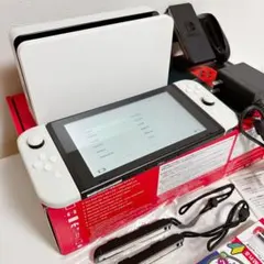 ク*ン様 Nintendo Switch 本体　SDカード　ニンテンドースイッチ