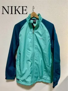 【ナイキ】ジップアップナイロンジャケット（グリーン＆ネイビー）