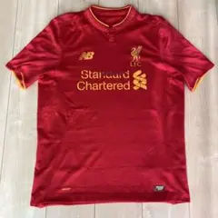 Liverpool FC 赤シャツ
