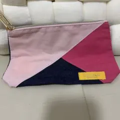 L'OCCITANE ポーチ