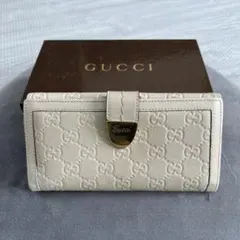 GUCCI アイボリー GGパターン　長財布