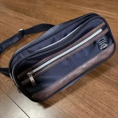 ボディバッグ 黒 メンズ
