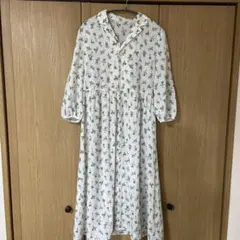 【ロペピクニック】フラワープリント　白ロングワンピース