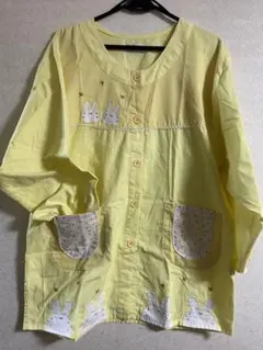 保育エプロン　長袖　うさぎ　黄色　エプロン　保育士　チェック