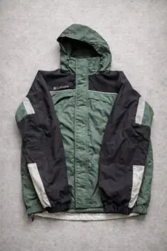 4月6日まで値下げ！Columbia マウンテンパーカー L