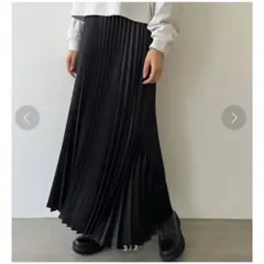 【Lowrys Farm】 ローリーズファーム　ロングプリーツスカート