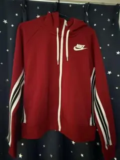 Nike レッド フード付きパーカー