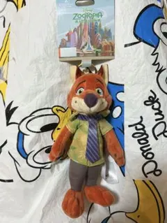 海外限定　上海ディズニー　ズートピア　ニック　ぬいぐるみ　ぬいぐるみバッジ