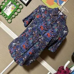 レトロ古着 PINORE お花柄 半袖ブラウス ヴィンテージ 古着のサムネイル