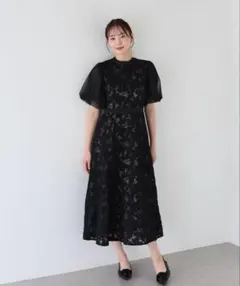 BLUEEAST エンブロイダリーレースパーティードレス　オケージョン　結婚式