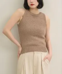 NEUNA 2wayスラブニットトップス　ブラウンのサムネイル