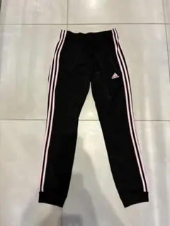 adidas ピンクストライプ ジャージパンツ