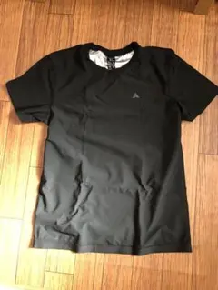 HEATTRAP ブラック Tシャツ