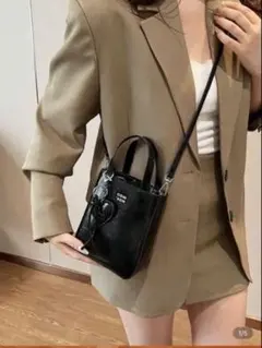 SHEIN ミニサイズ ハンドバッグ 黒 3876151