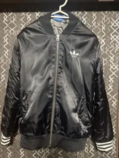 アディダスadidas MA-1 ジャケット トレフォイルロゴ 黒ナイキNIKE