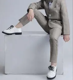 チェック柄 スーツ３点セット（新品）