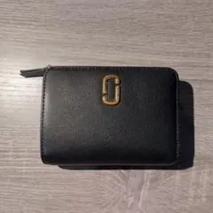 MARC JACOBS マークジェイコブス 二つ折り財布 ブラック×ゴールドのサムネイル