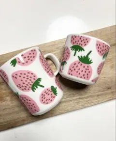 未使用】やまぐちあさこさん マグカップ いちご柄 - メルカリ