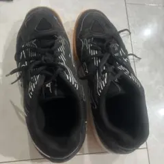Mizuno バレーボールシューズ ブラック/ホワイト/オレンジのサムネイル