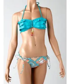 3月いっぱい1000円オフ⭐︎ターコイズ フリル付きセパレート水着