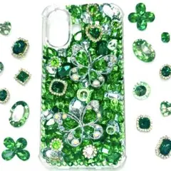 キラキラデコケース⭐︎iPhone16ケース⭐︎ハンドメイド⭐︎推し活にもおすすめ⭐︎緑