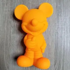 ミッキーマウス型シリコンペンケース オレンジ