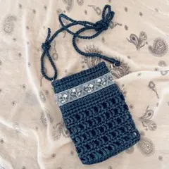 ネイビーブルーのスマホポシェット☆スズランテープ、インド￼刺繍リボン