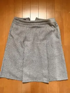ボンマックス　台形プリーツスカート　9号　事務服のサムネイル