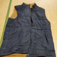 黒茶 ノースリーブベスト