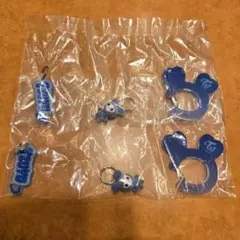 TWICE LOVELYS アクリルカラビナフロッキーマスコット ガチャ　ツウィ