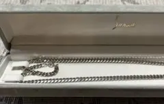 カネボウセモアサーナネックレス