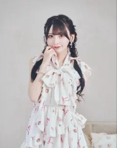 ♡ Re❤︎Amour ストロベリーロングワンピース ホワイト - メルカリ