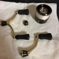 美品 ダイワ用 スタジオコンポジット 90mm ダブルハンドル ドレス