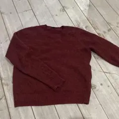 バーガンディ ニット