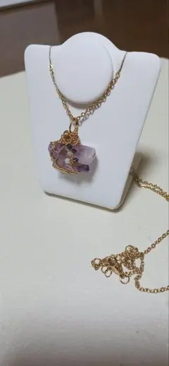 アメジストワイヤーラッピングネックレス