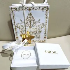 【Dior】　ギフトボックス ホワイト/ゴールド