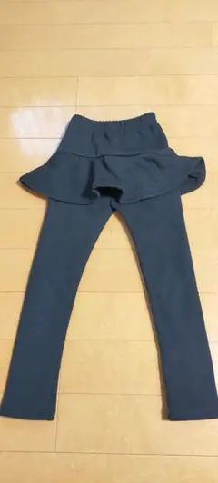 スカッツ✕ブラック